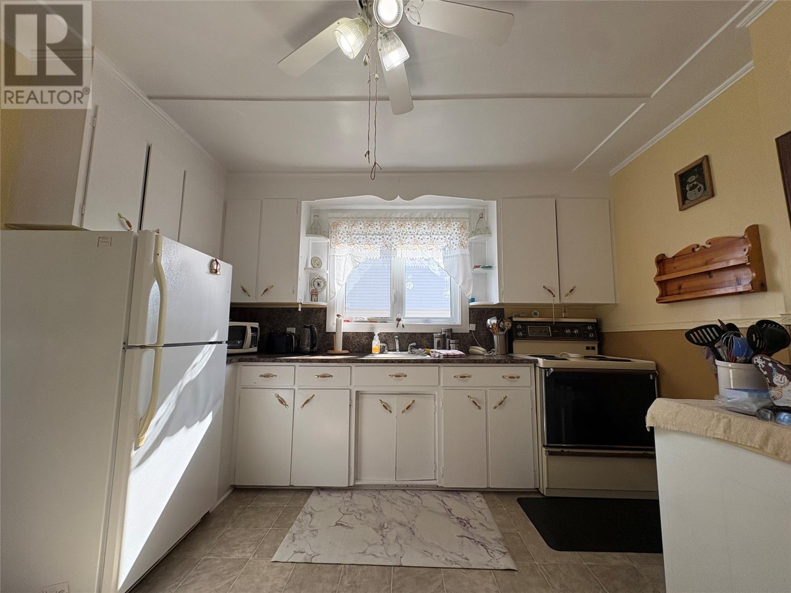 10 Linds Road, Corner Brook — photo 9