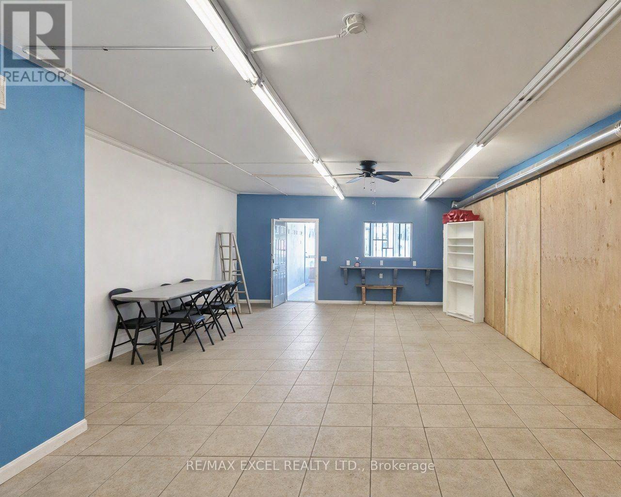 345 Dundas Street E, Toronto, Ontario  M5A 2A2 - Photo 3 - C13870332