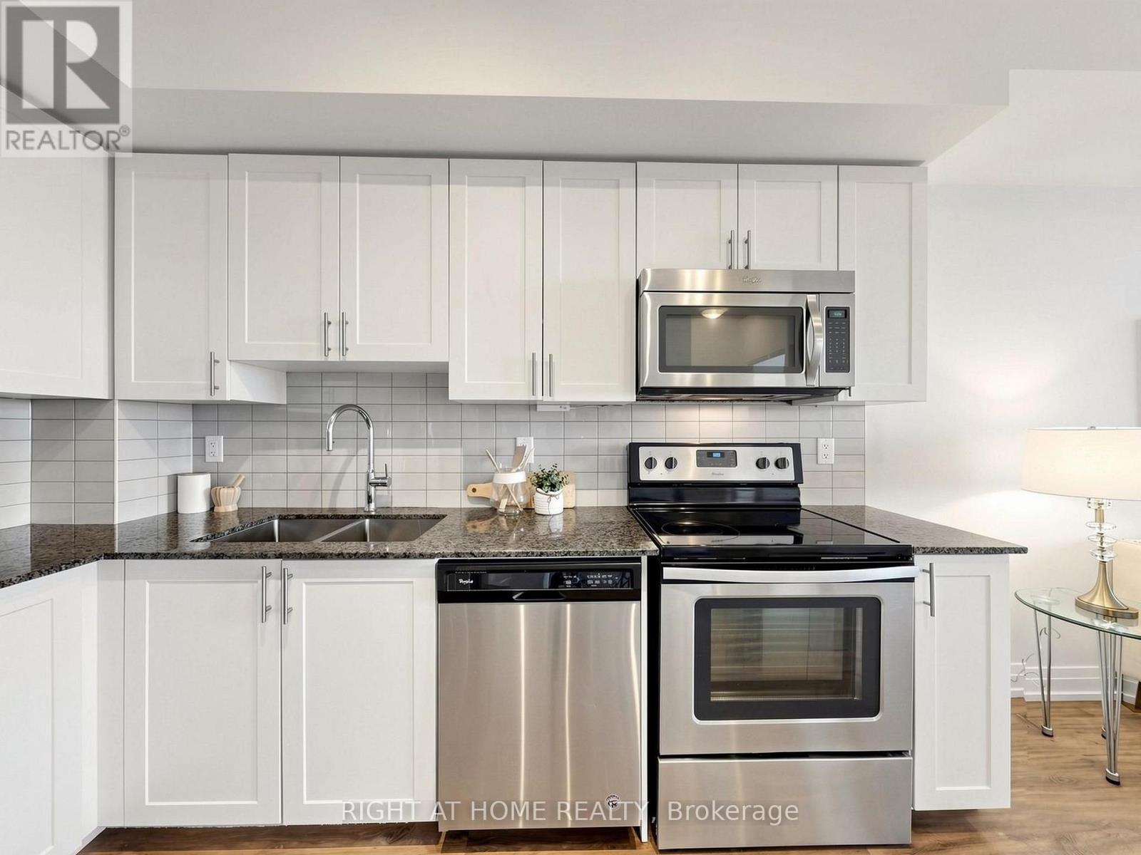 2508 - 7890 Bathurst Street, Vaughan (Beverley Glen), Ontario  L4J 7Y3 - Photo 18 - N13870324