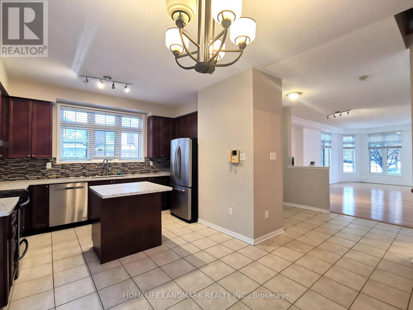 631 Fred Mclaren Boulevard, Markham (Wismer), Ontario  L6E 1N4 - Photo 9 - N13870326
