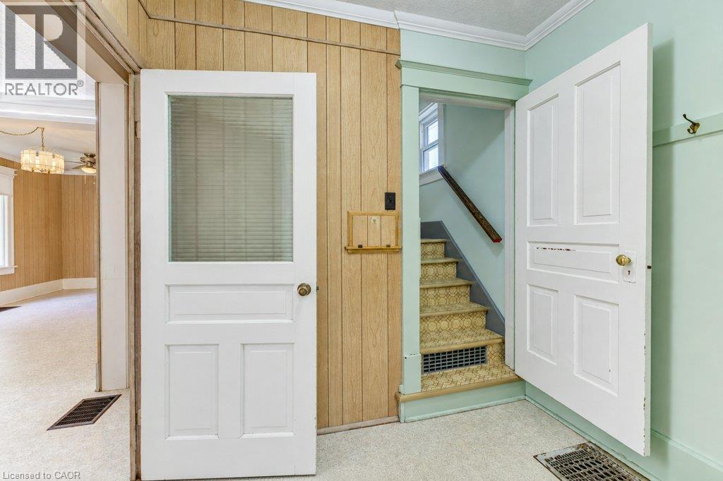 4 James Street, Elmira, Ontario  N3B 1L5 - Photo 5 - 40865029