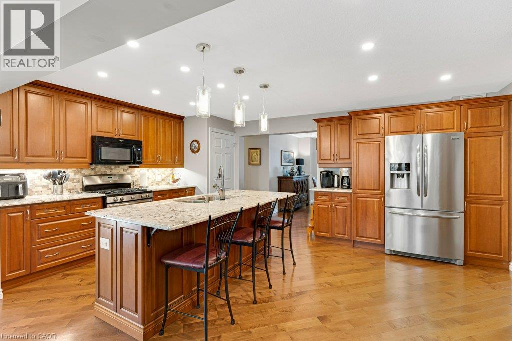114 Bushmill Circle, Freelton, Ontario  L8B 1A5 - Photo 7 - 40868206