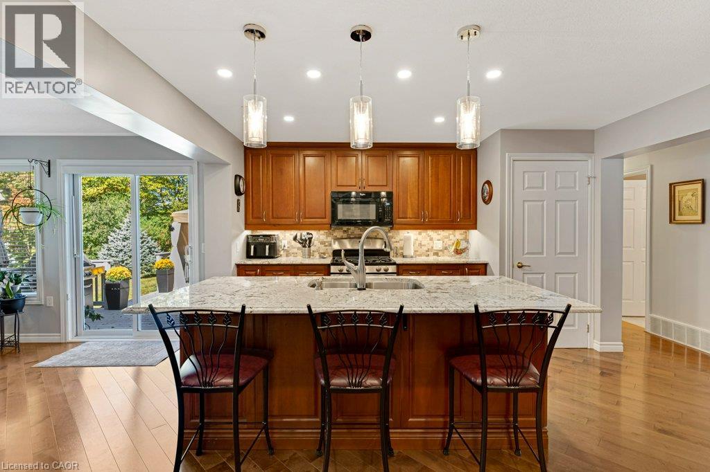 114 Bushmill Circle, Freelton, Ontario  L8B 1A5 - Photo 9 - 40868206