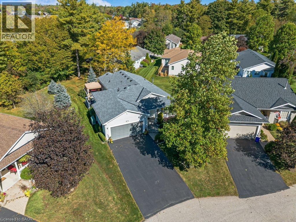 114 Bushmill Circle, Freelton, Ontario  L8B 1A5 - Photo 2 - 40868206