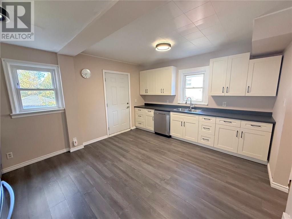 4 Domenico Street, Copper Cliff, Ontario  P0M 1N0 - Photo 5 - 2130796