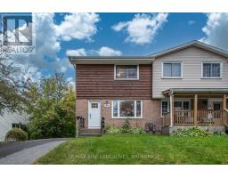 18 CARRIAGE COURT AVENUE, Kingston, Ontario