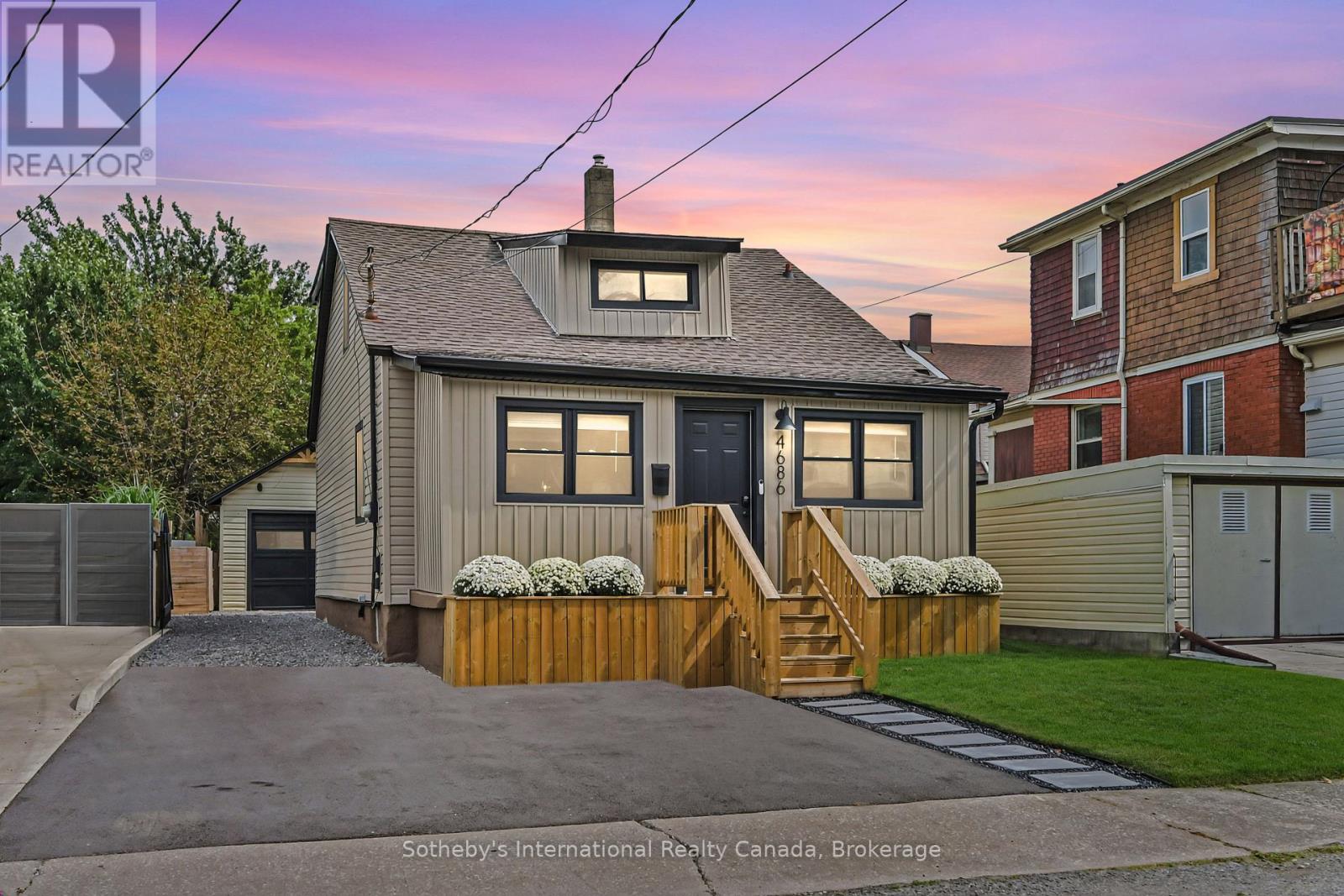 4686 THIRD AVENUE, Niagara Falls, Ontario