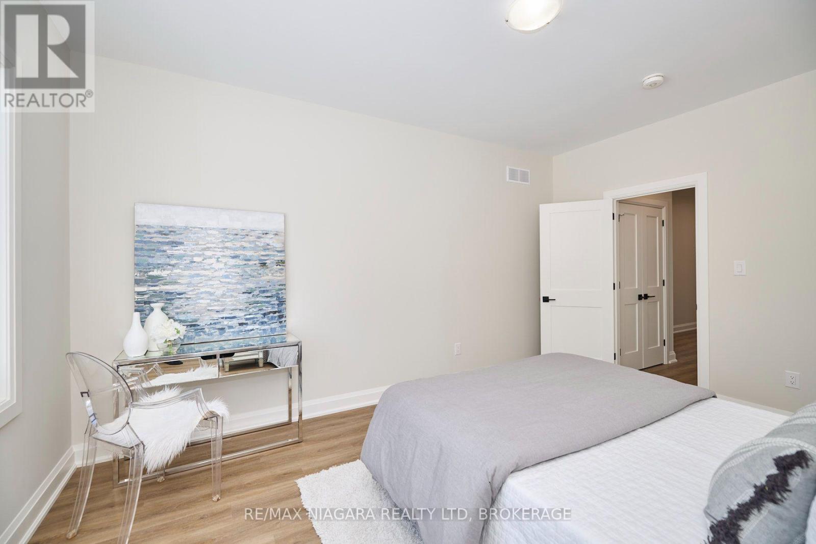 196 Bernard Avenue, Fort Erie, Ontario  L0S 1N0 - Photo 12 - X13870334