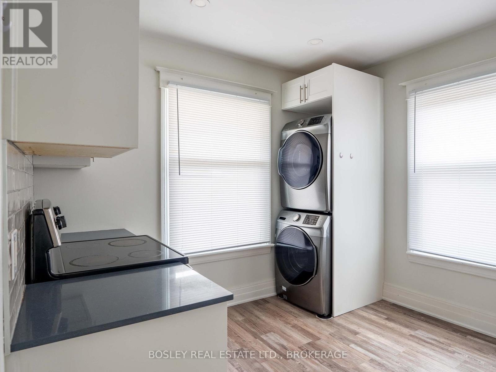 5 Herrick Avenue, St. Catharines, Ontario  L2P 2S7 - Photo 5 - X13870400