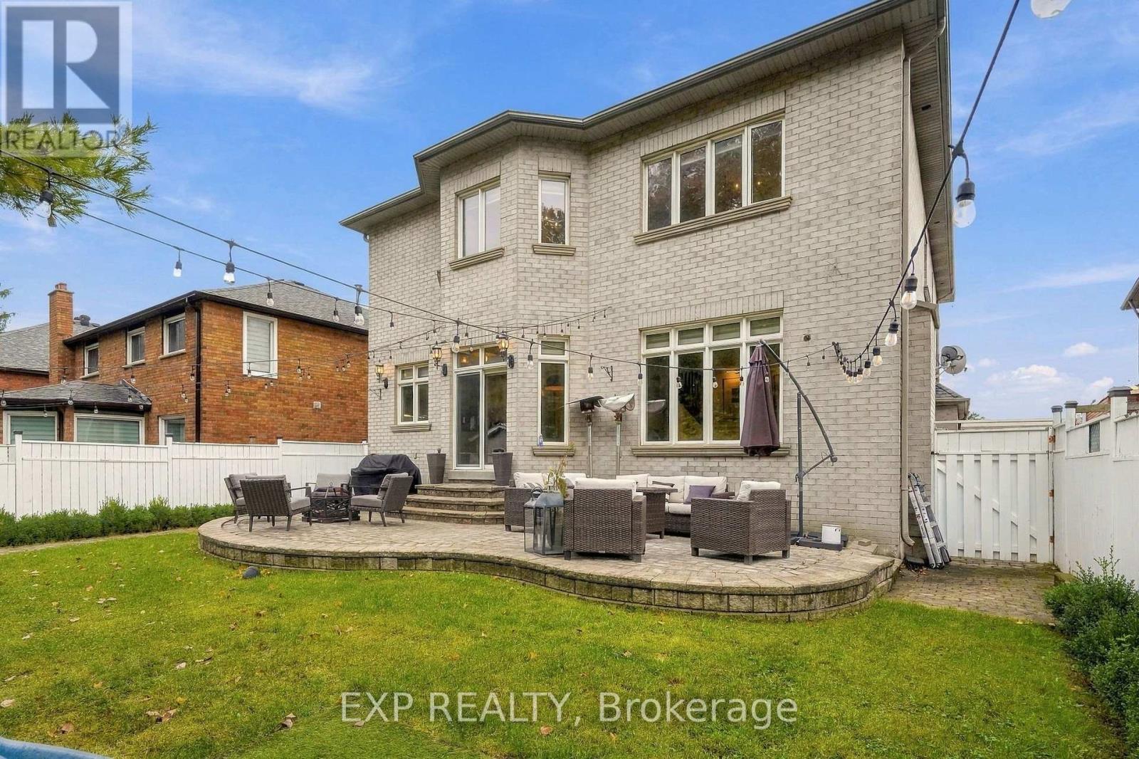412 Manhattan Drive, Markham, Ontario  L3P 7G8 - Photo 24 - N13870346