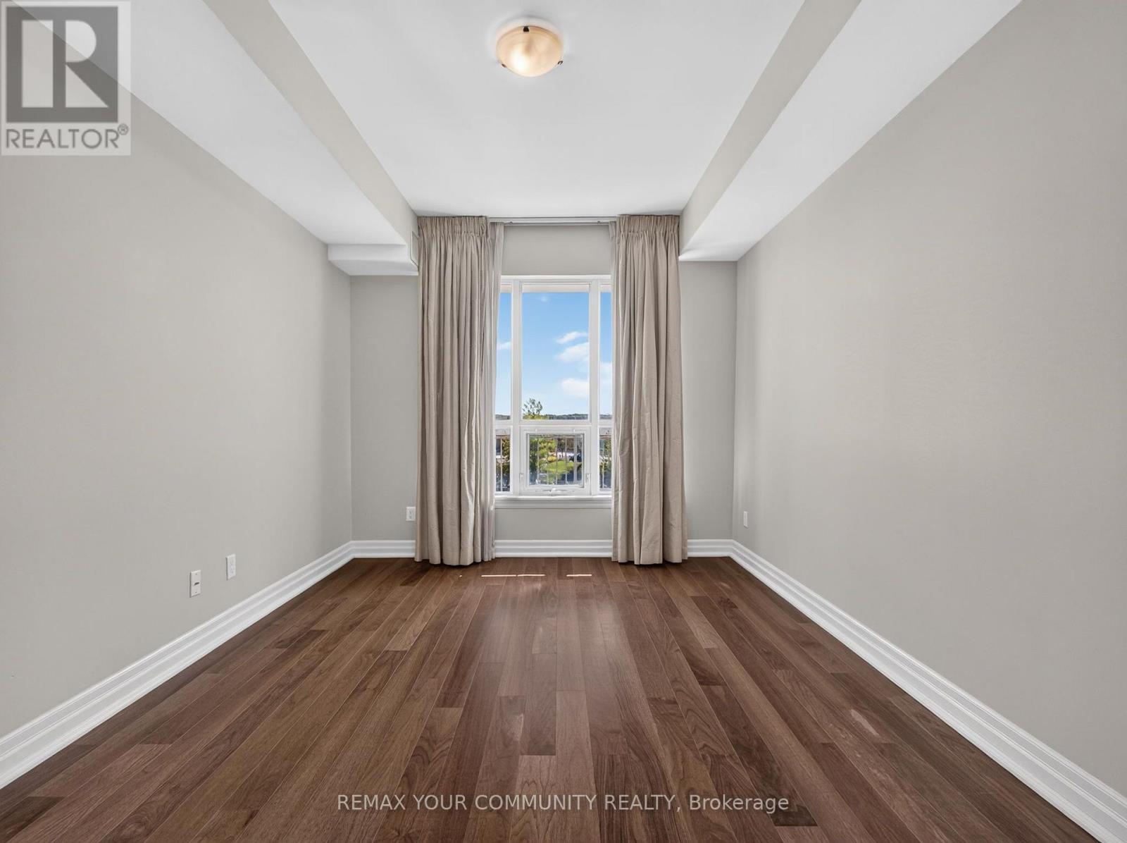 306 - 180 John Way W, Aurora, Ontario L4G 0R3 - Photo 11 - N13870362