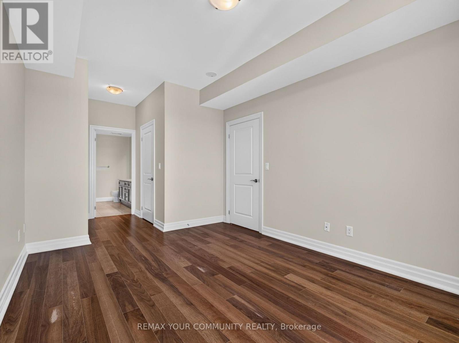 306 - 180 John Way W, Aurora, Ontario L4G 0R3 - Photo 14 - N13870362