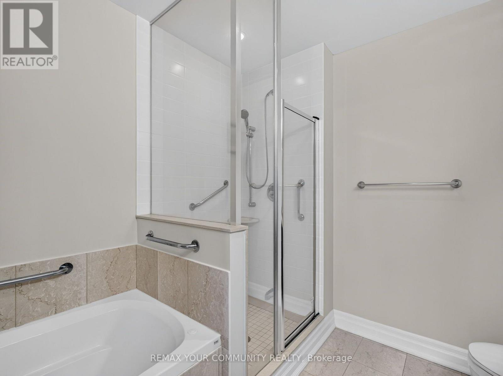 306 - 180 John Way W, Aurora, Ontario L4G 0R3 - Photo 19 - N13870362