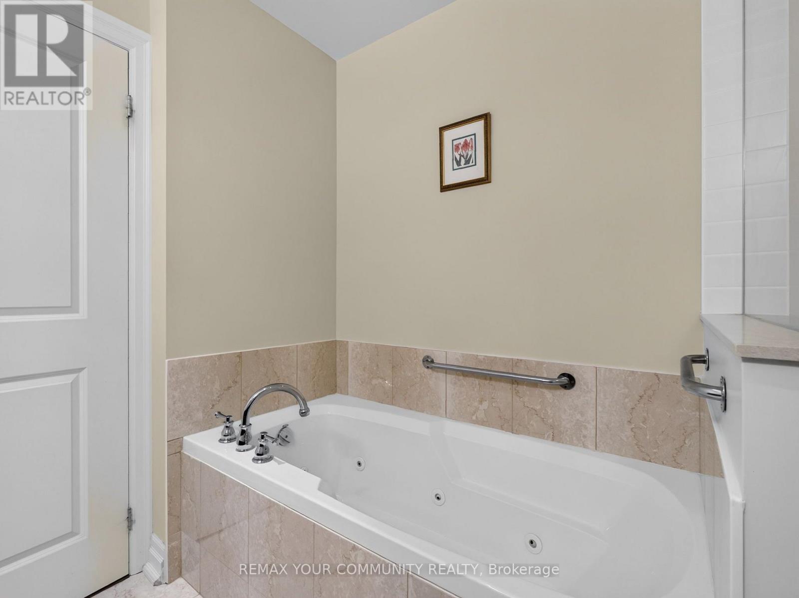 306 - 180 John Way W, Aurora, Ontario L4G 0R3 - Photo 20 - N13870362