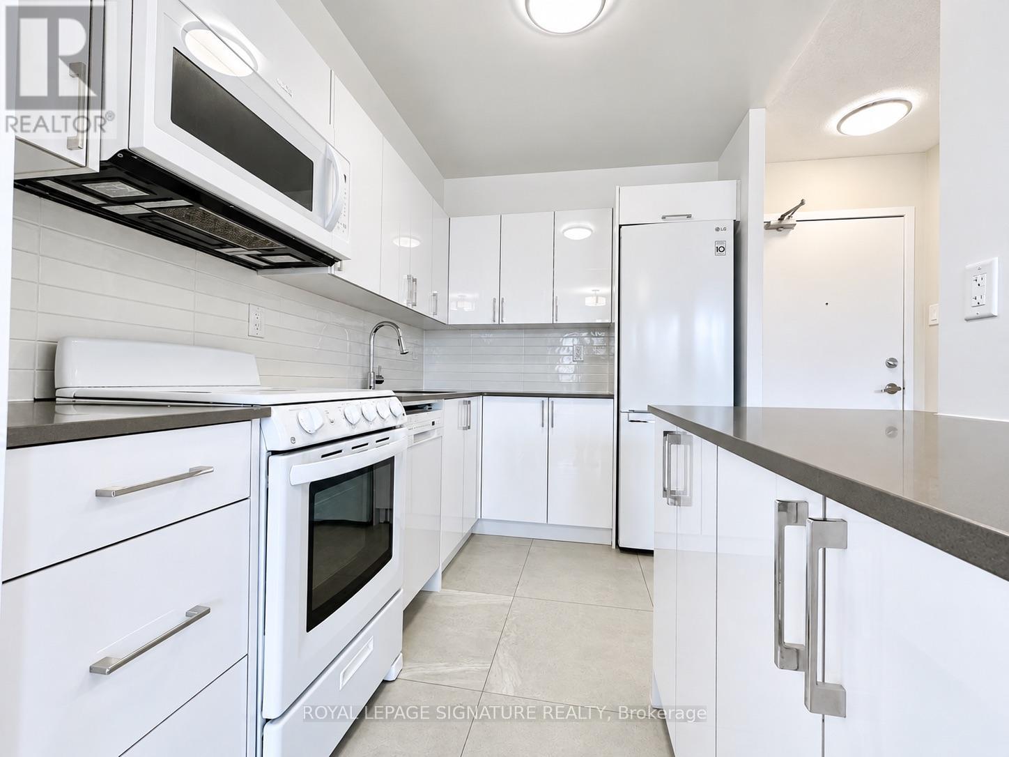 2008 - 666 Spadina Avenue, Toronto, Ontario  M5S 2H8 - Photo 5 - C13866682