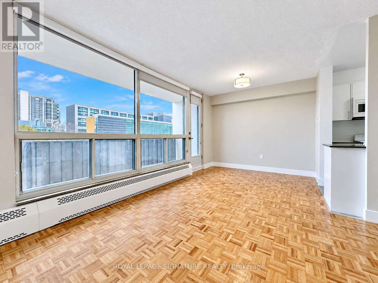 2008 - 666 Spadina Avenue, Toronto, Ontario  M5S 2H8 - Photo 9 - C13866682