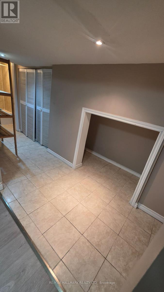 Lower Level - 15 North Bonnington Avenue, Toronto, Ontario  M1K 1X3 - Photo 18 - E13861380