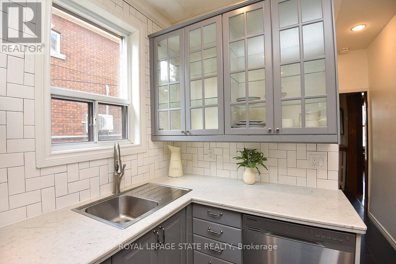 70 Kensington Avenue N, Hamilton, Ontario  L8L 7N2 - Photo 21 - X13870368