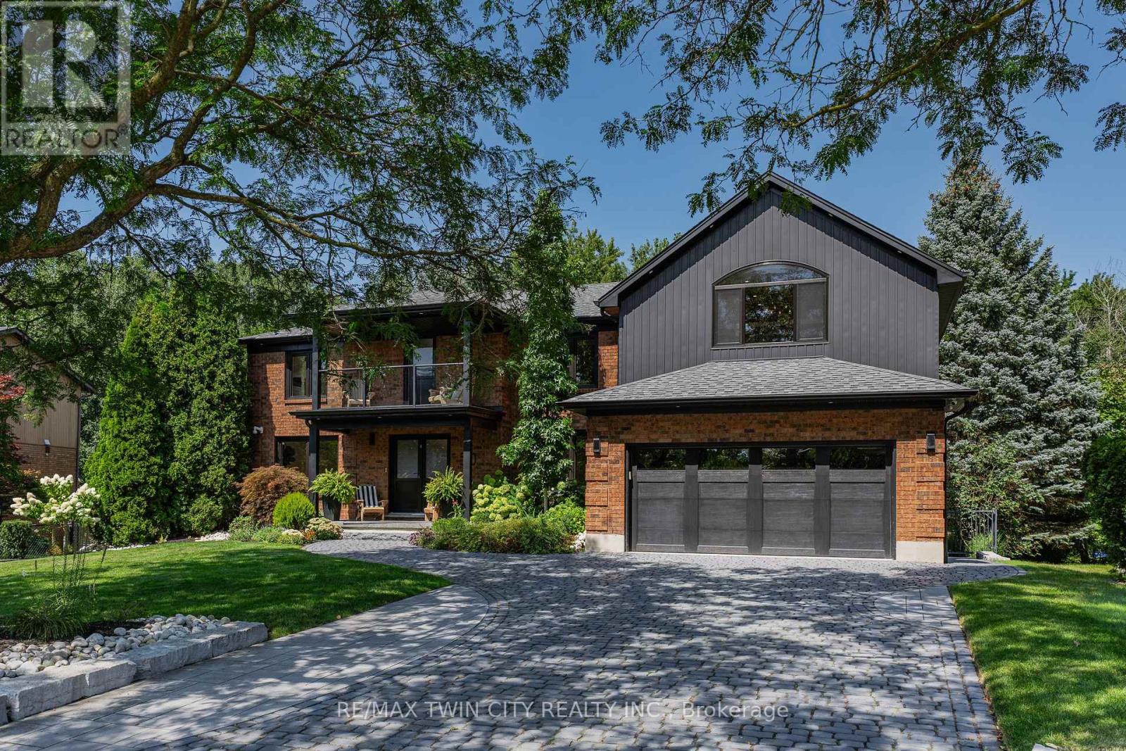 50 Roehampton Court, Kitchener, Ontario  N2A 3L1 - Photo 7 - X13870460