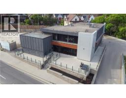 618 KING Street, kitchener, Ontario