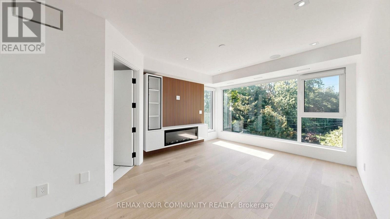 2970b Bayview Avenue, Toronto, Ontario  M2N 5K7 - Photo 17 - C13849176