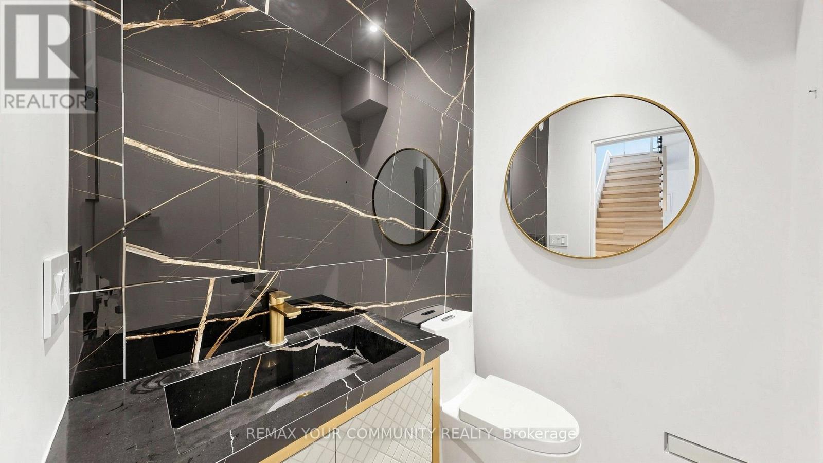 2970b Bayview Avenue, Toronto, Ontario  M2N 5K7 - Photo 14 - C13849176