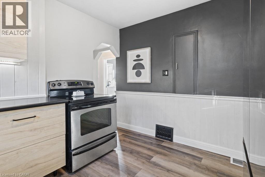 202 Huxley Avenue S, Hamilton, Ontario  L8K 2R3 - Photo 19 - 40869322