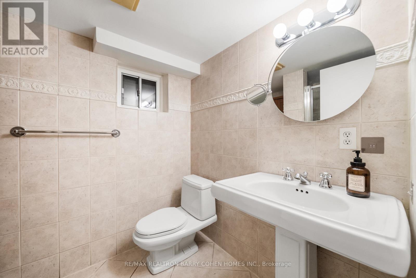 6 Nina Street, Toronto, Ontario  M5R 1Z3 - Photo 29 - C13849408