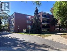 2054 COURTLAND Drive Unit# 404, burlington, Ontario