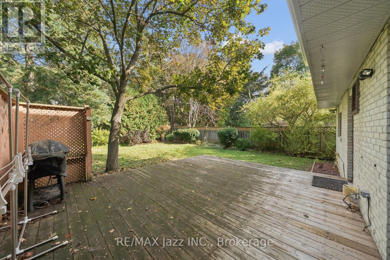 210 Murray Drive, Aurora, Ontario  L4G 2C5 - Photo 36 - N13870472