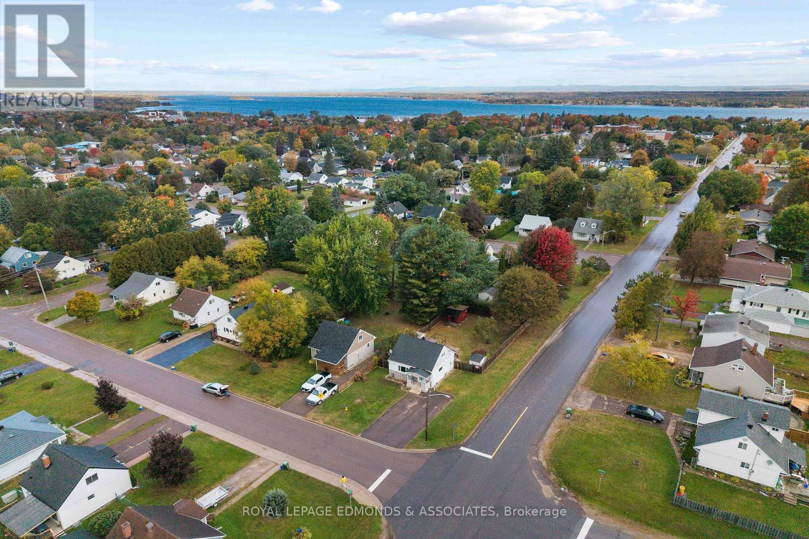 359 Chamberlain Street, Pembroke, Ontario K8A 2M7 - Photo 4 - X13870526