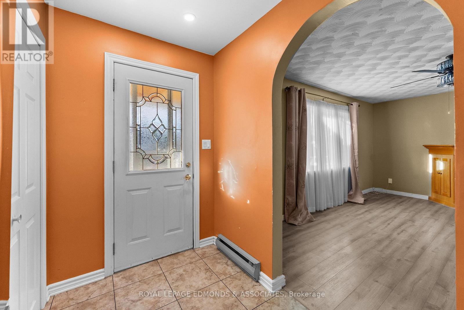 359 Chamberlain Street, Pembroke, Ontario K8A 2M7 - Photo 5 - X13870526