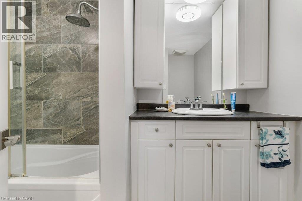320 Traynor Avenue Unit# 1, Kitchener, Ontario  N2C 2J1 - Photo 13 - 40869583
