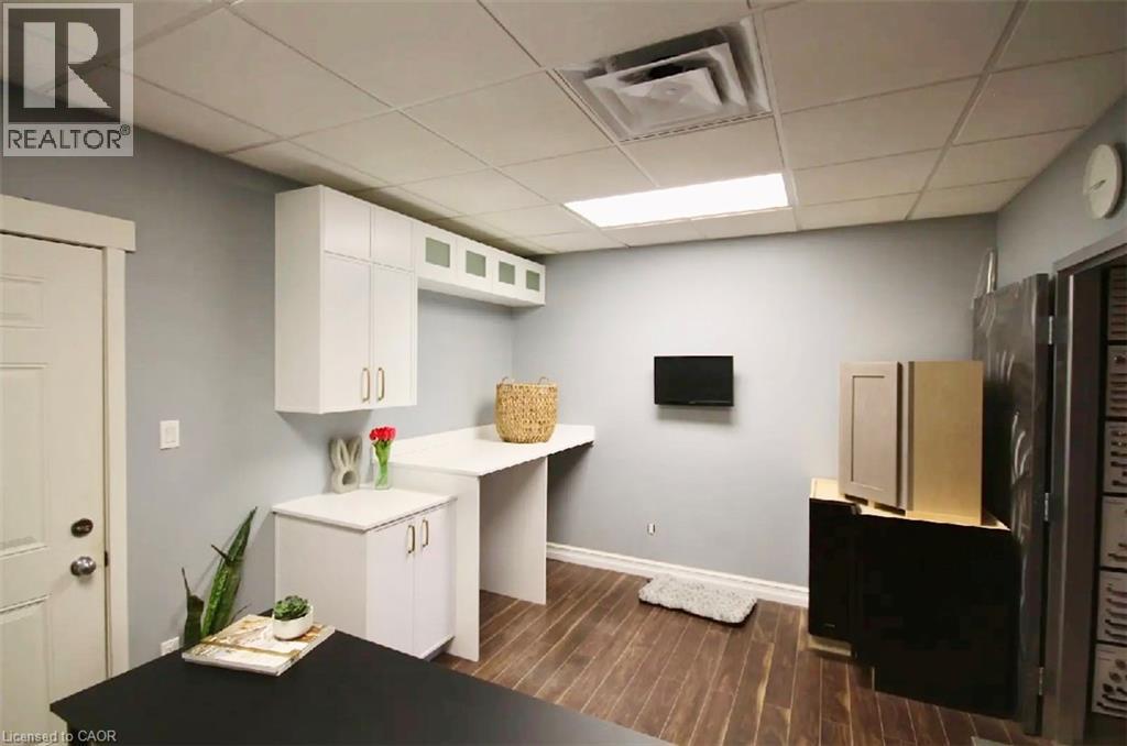 442 Millen Road Unit# 12 Upper, Stoney Creek, Ontario  L8E 6H2 - Photo 3 - 40869642