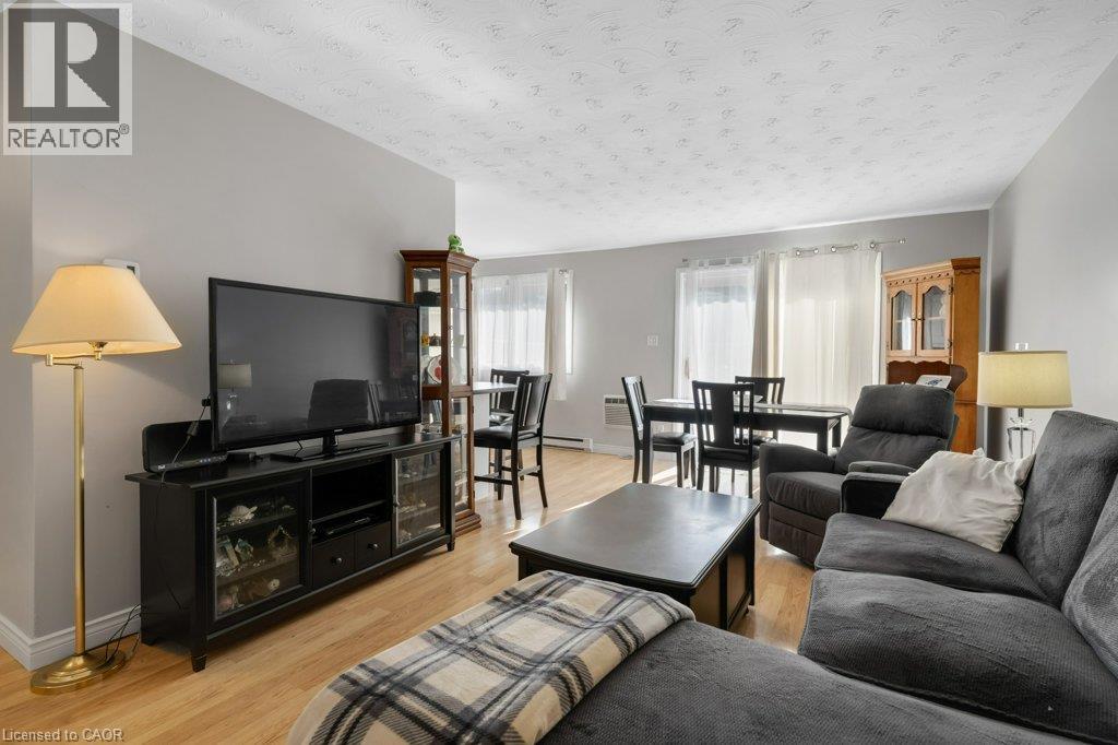 320 Traynor Avenue Unit# 1, Kitchener, Ontario  N2C 2J1 - Photo 11 - 40869583