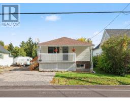 25 MOORE STREET, McNab/Braeside, Ontario