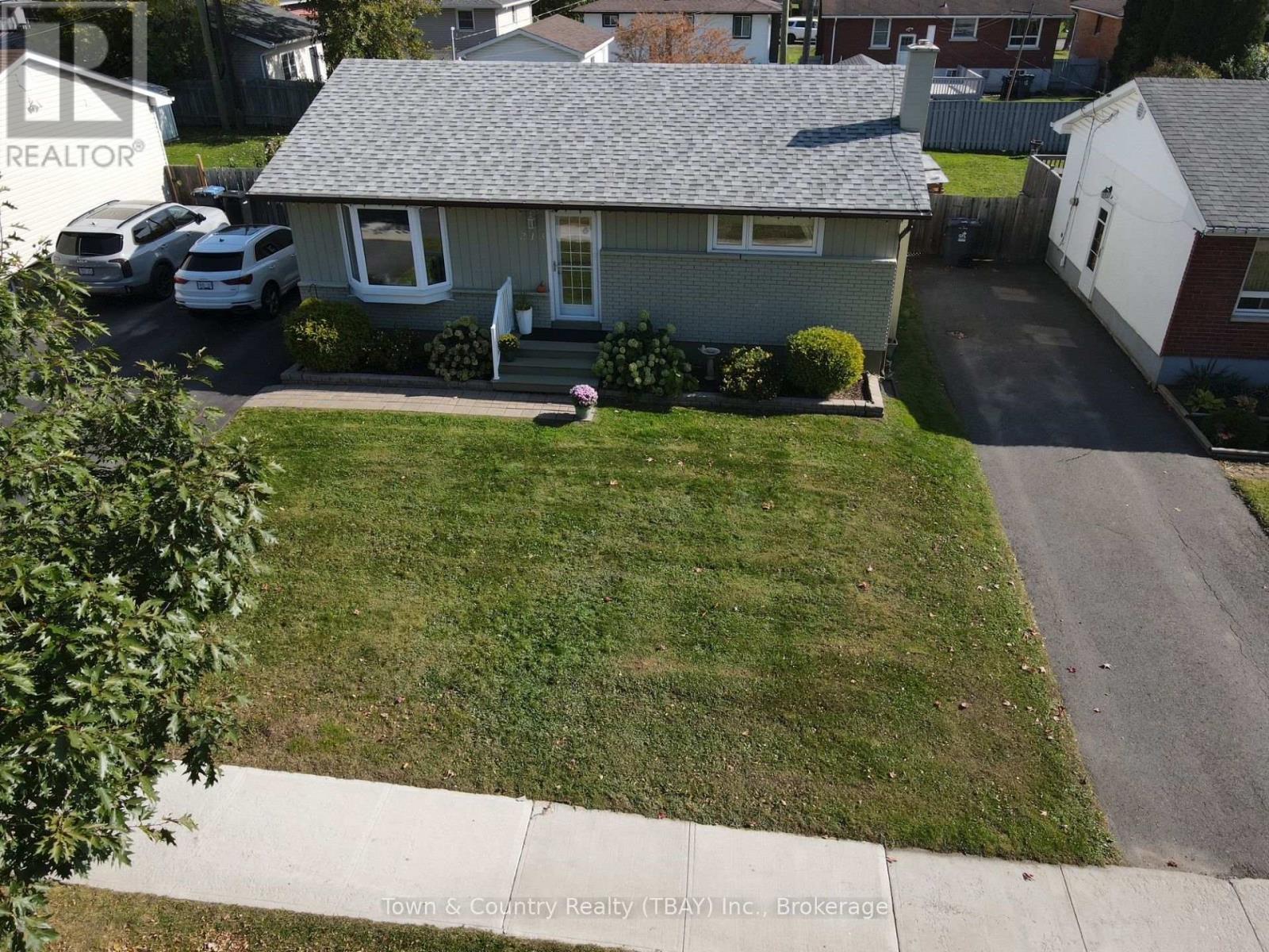 213 Cedar Avenue, Thunder Bay, Ontario  P7B 4V4 - Photo 26 - X13870640