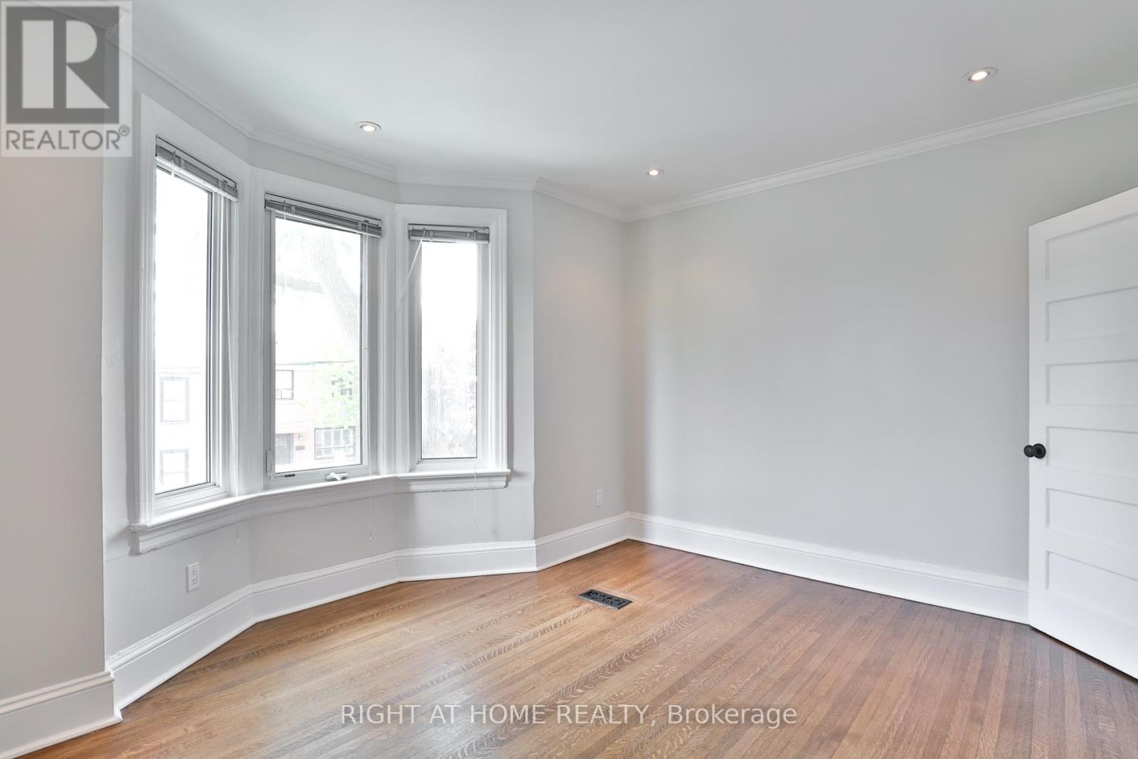 119 Manning Avenue, Toronto, Ontario  M6J 2K6 - Photo 10 - C13870540