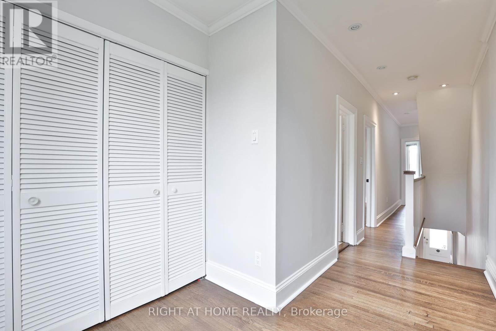 119 Manning Avenue, Toronto, Ontario  M6J 2K6 - Photo 8 - C13870540