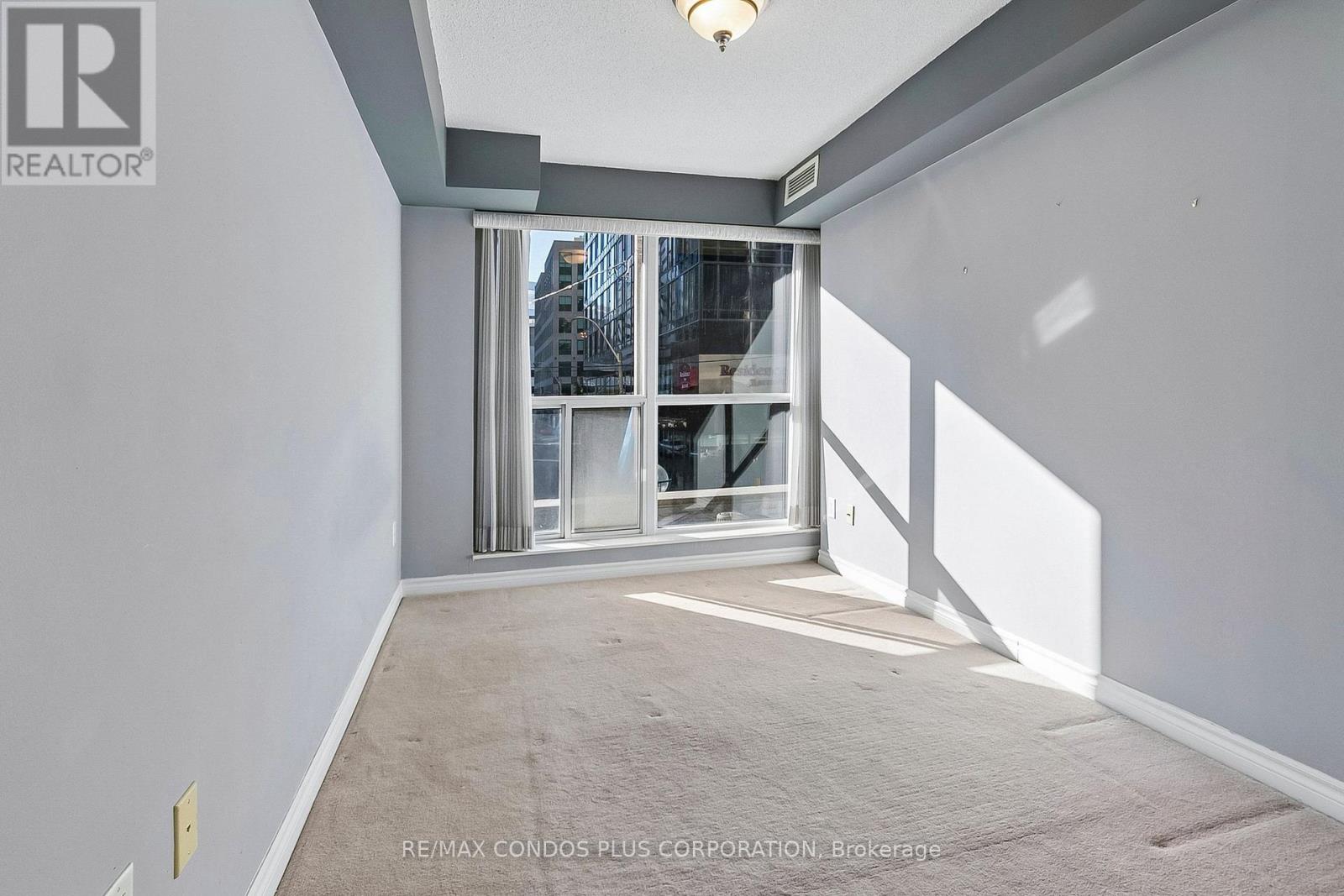240 - 250 Wellington Street W, Toronto, Ontario  M5V 3P6 - Photo 16 - C13870568