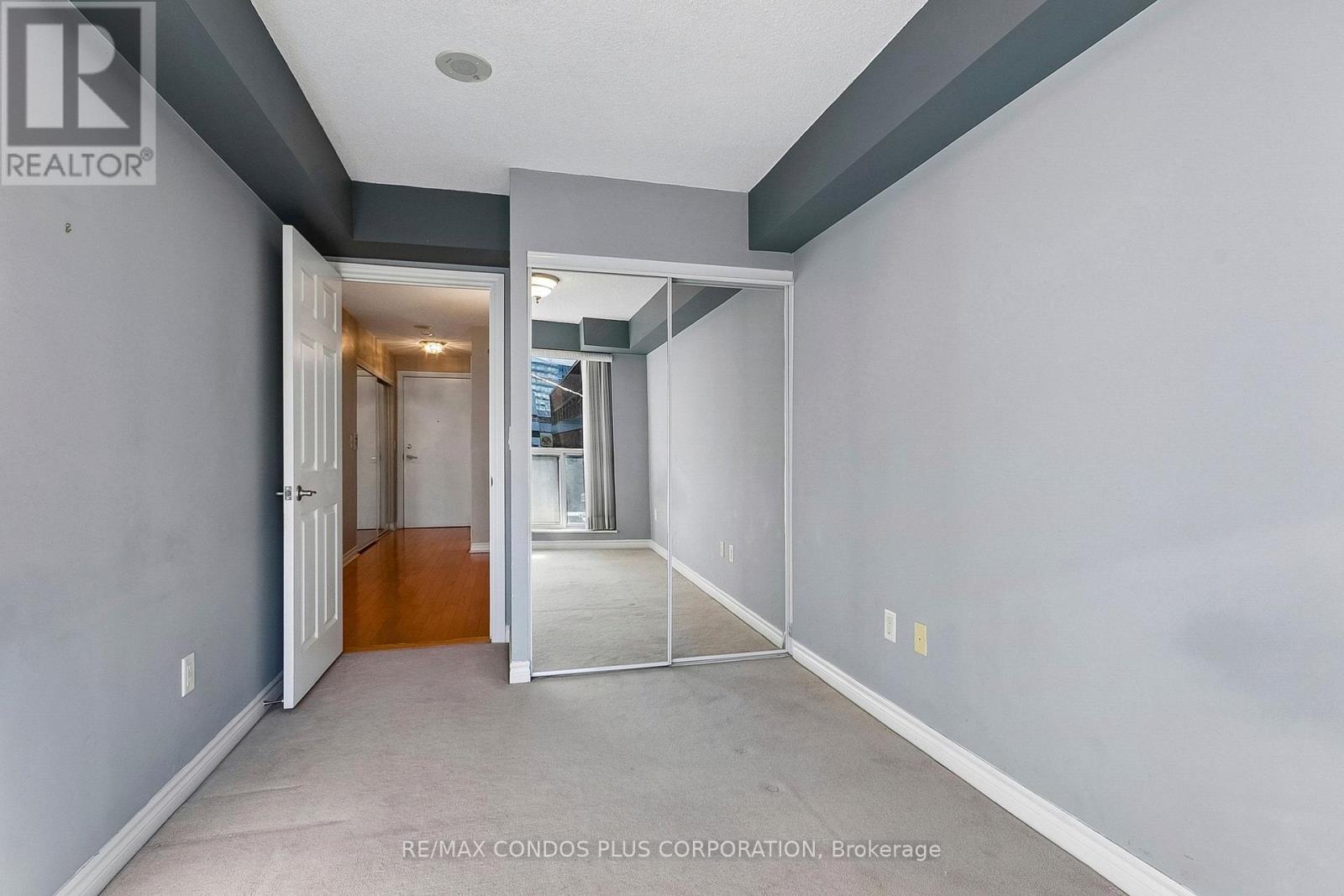 240 - 250 Wellington Street W, Toronto, Ontario  M5V 3P6 - Photo 17 - C13870568