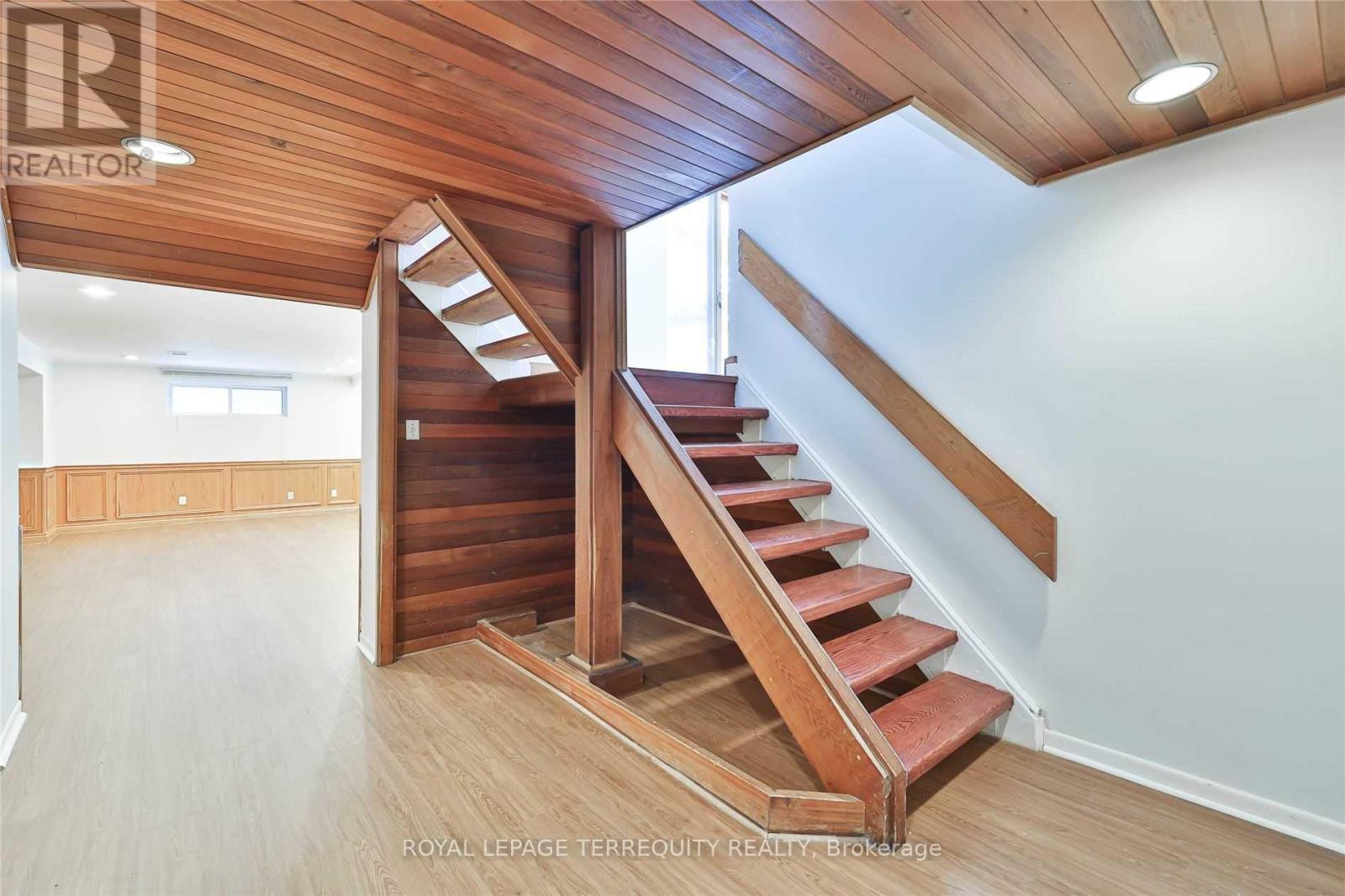 11 Leacroft Crescent, Toronto, Ontario  M3B 2G5 - Photo 29 - C13870584