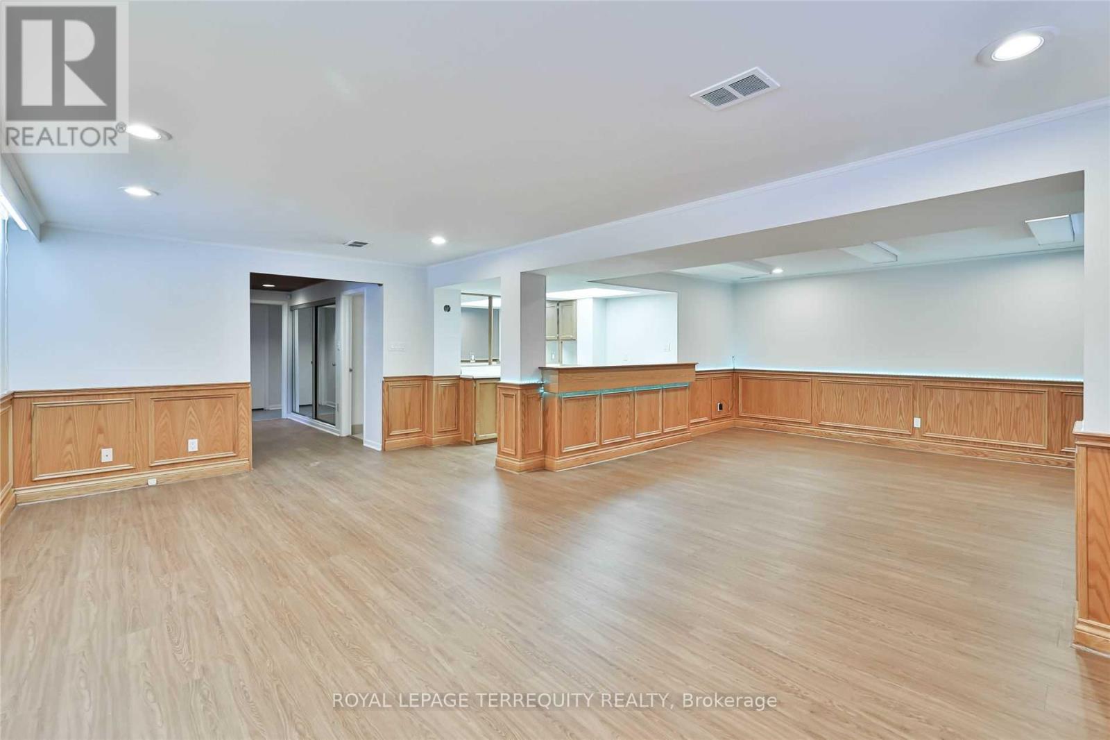 11 Leacroft Crescent, Toronto, Ontario  M3B 2G5 - Photo 34 - C13870584