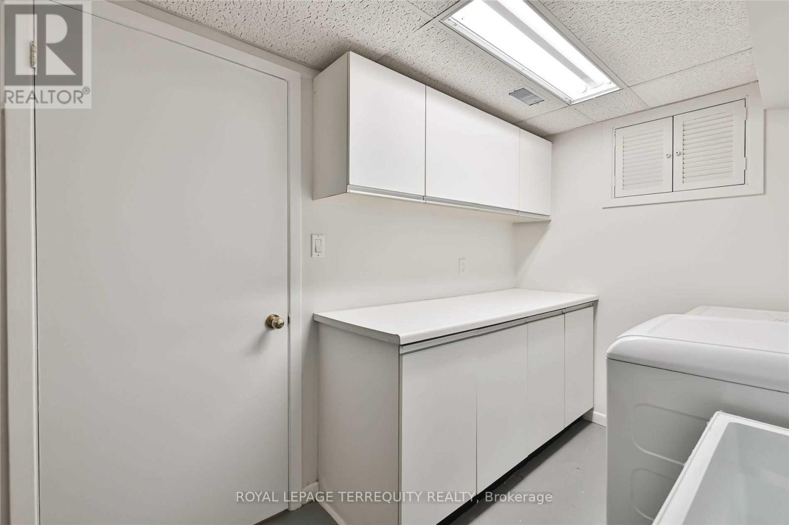 11 Leacroft Crescent, Toronto, Ontario  M3B 2G5 - Photo 37 - C13870584