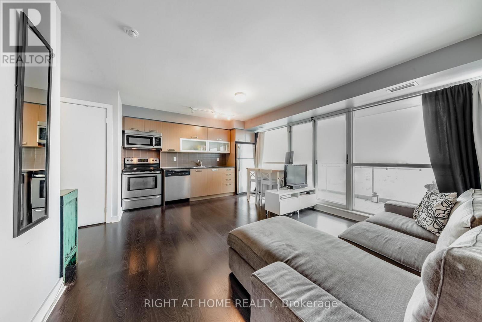 1908 - 100 Western Battery Road, Toronto, Ontario  M6K 3S2 - Photo 2 - C13870598