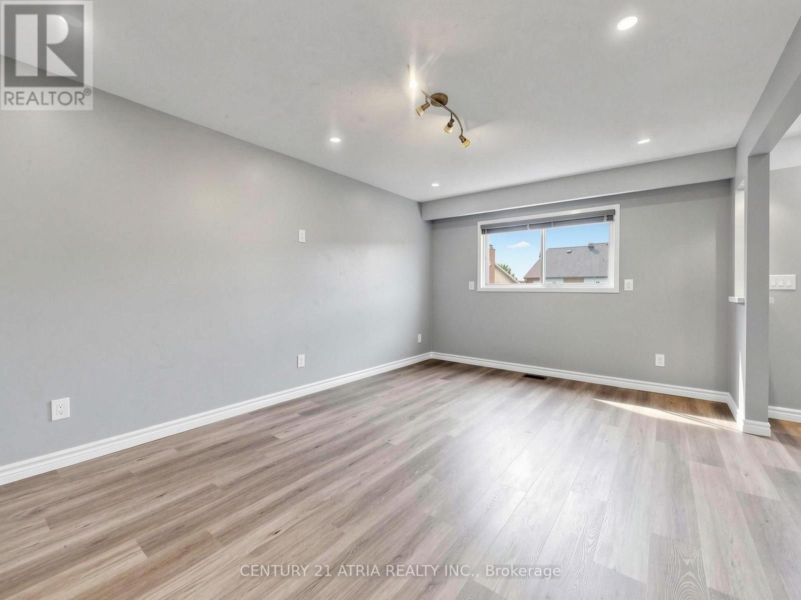 34 Haven Hill Square, Toronto, Ontario  M1V 1M5 - Photo 5 - E13870490