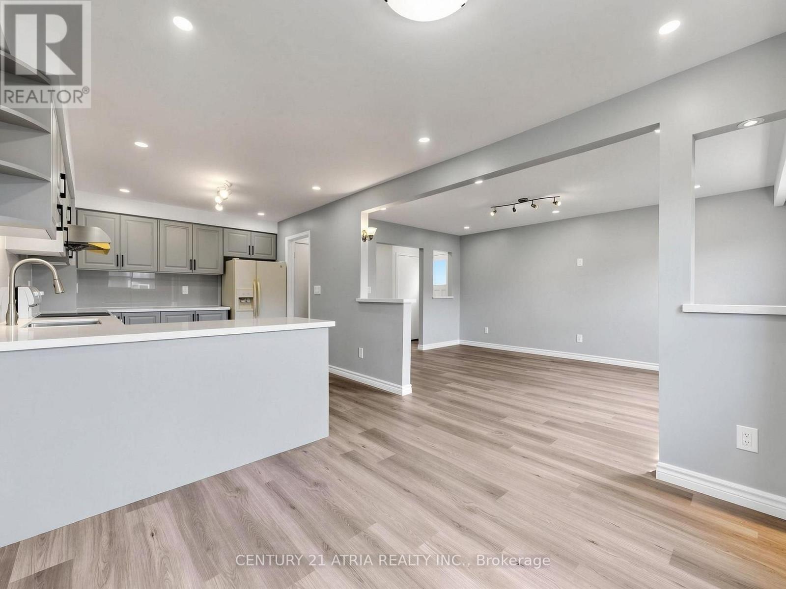 34 Haven Hill Square, Toronto, Ontario  M1V 1M5 - Photo 9 - E13870490