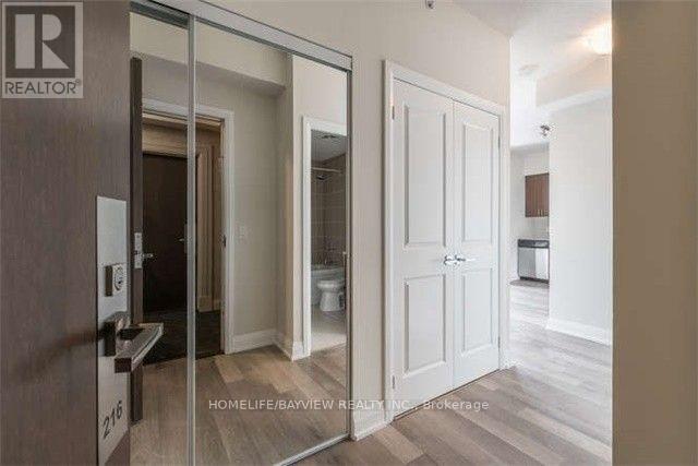 216 - 95 North Park Road, Vaughan (Beverley Glen), Ontario  L4J 0J1 - Photo 2 - N13870536