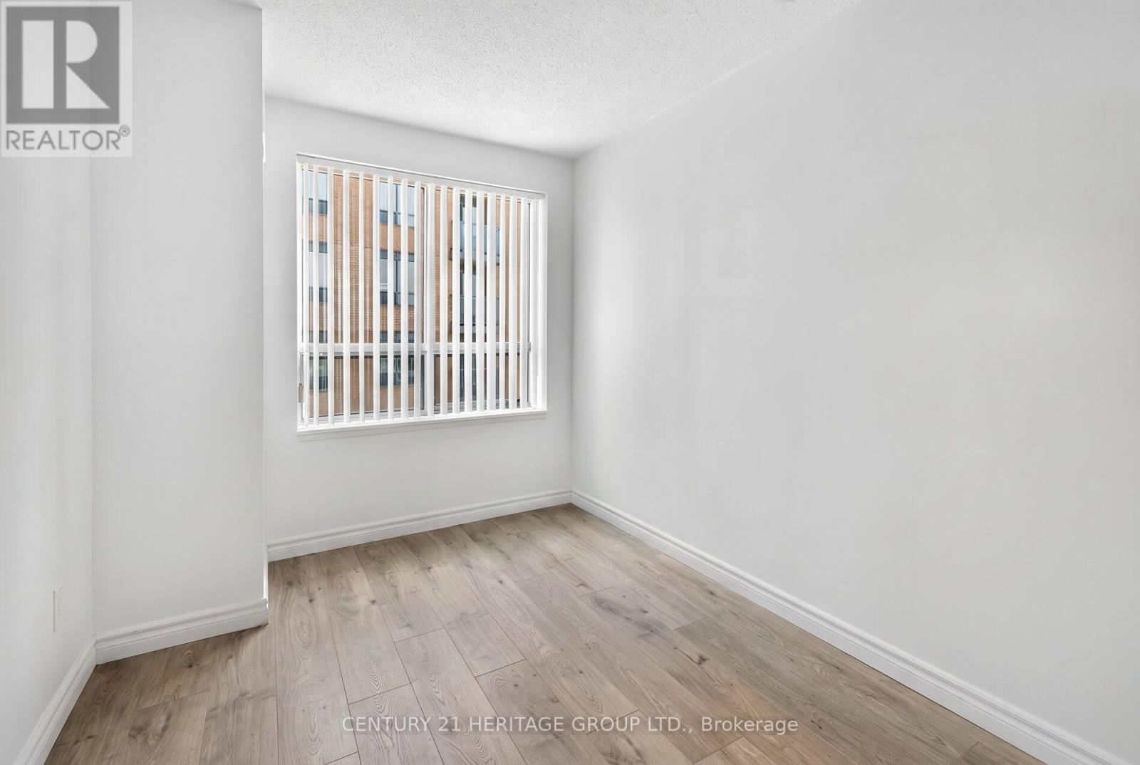 1017 - 39 Oneida Crescent, Richmond Hill (Langstaff), Ontario  L4B 4T9 - Photo 10 - N13870628