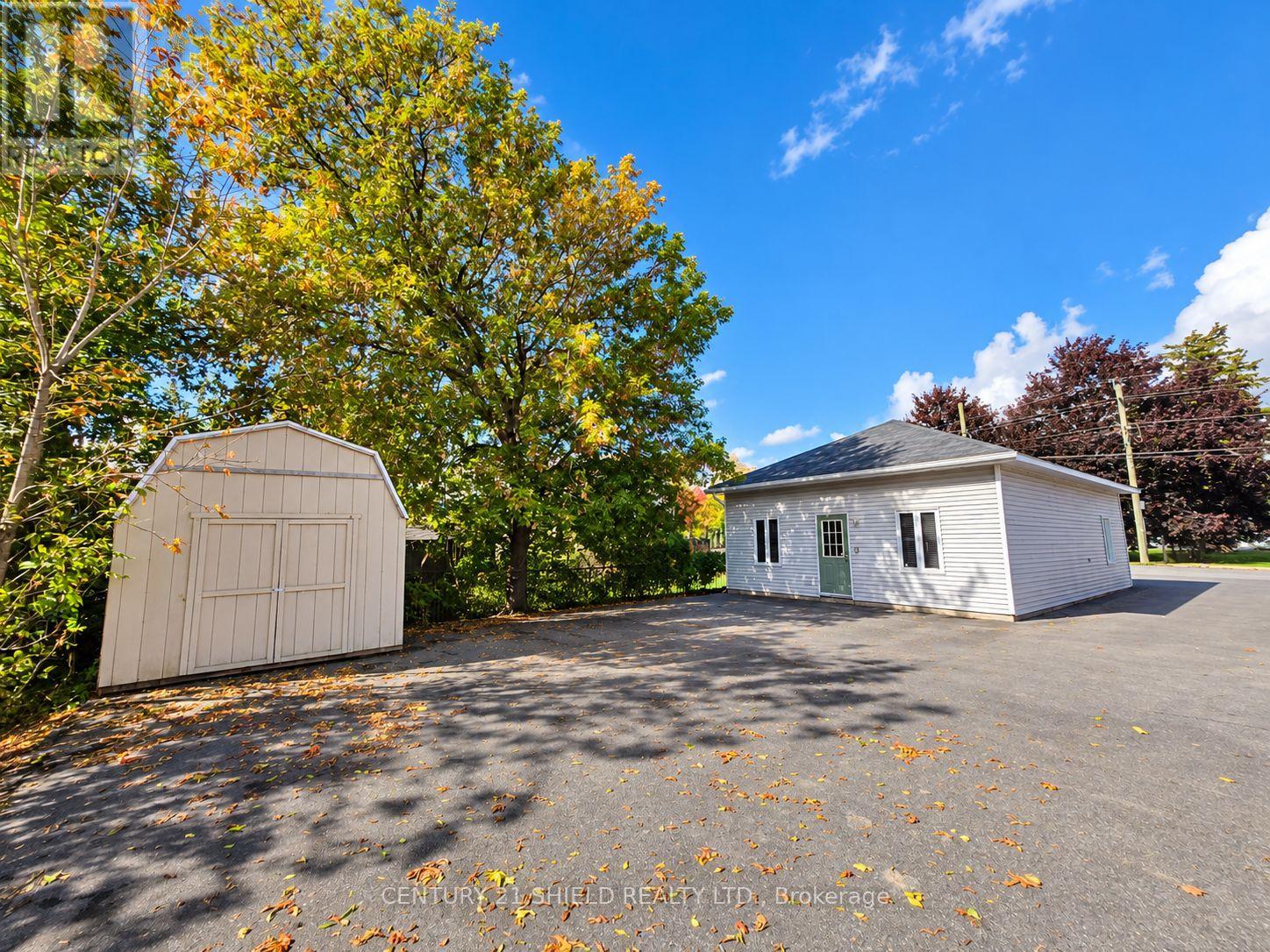 12 Duncan Street, South Glengarry, Ontario  K0C 1N0 - Photo 3 - X13870470